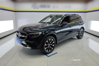 奔驰GLC 2023款 GLC 260 L 4MATIC 动感型 5座