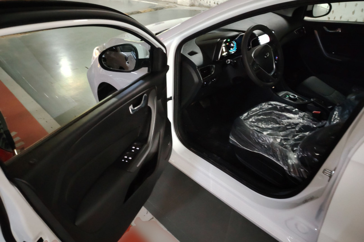 国金汽车 骏行 2023款 标准型中控内饰7003