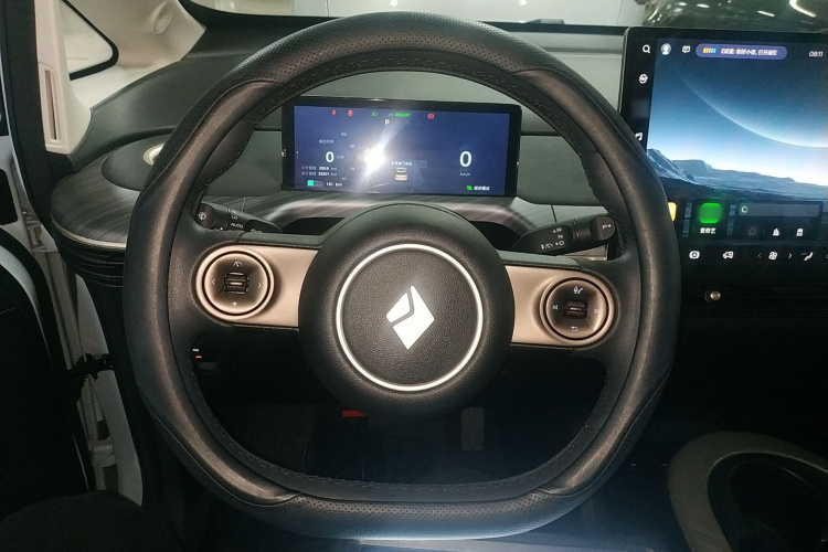 宝骏云朵 2023款 460 Pro局部细节13