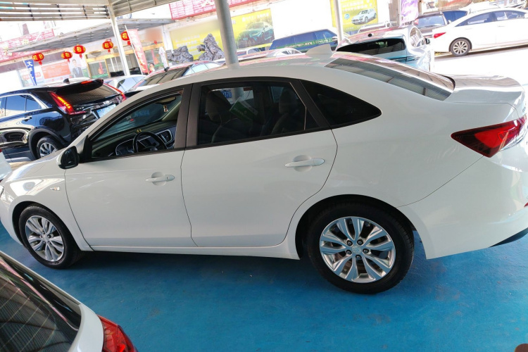 别克 英朗 2019款 15T 双离合互联精英型 国VI车身外观6003