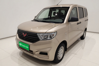 五菱汽车 五菱宏光V 2021款 1.5L劲取版LAR