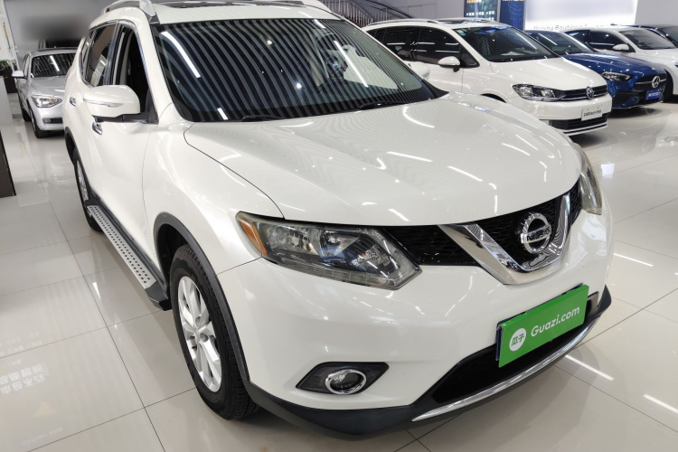 日产 奇骏 2014款 2.5L CVT豪华版 4WD车身外观6002