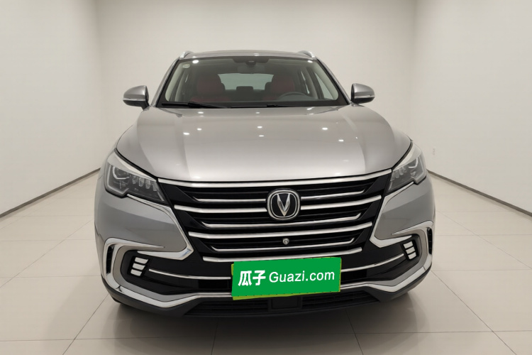 长安CS85 COUPE 2019款 1.5T DCT动版 国VI车身外观2