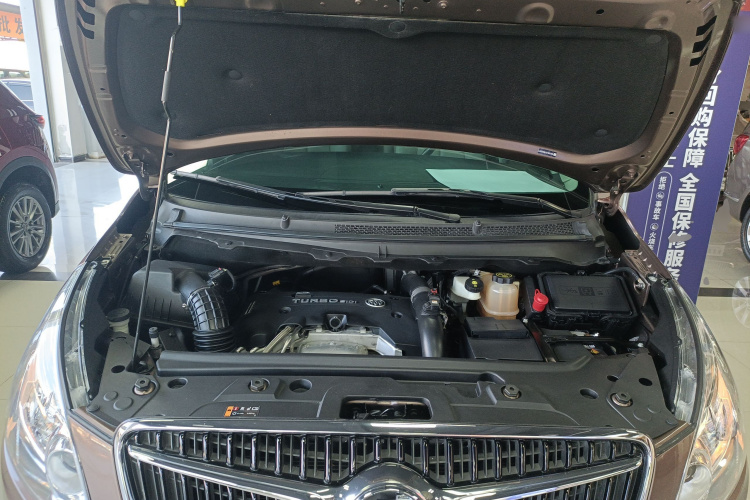 别克GL8 2018款 28T 豪华型 国VI机舱底盘24