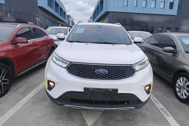 福特 领界 2019款 EcoBoost 145 CVT铂领型 国VI车身外观6001