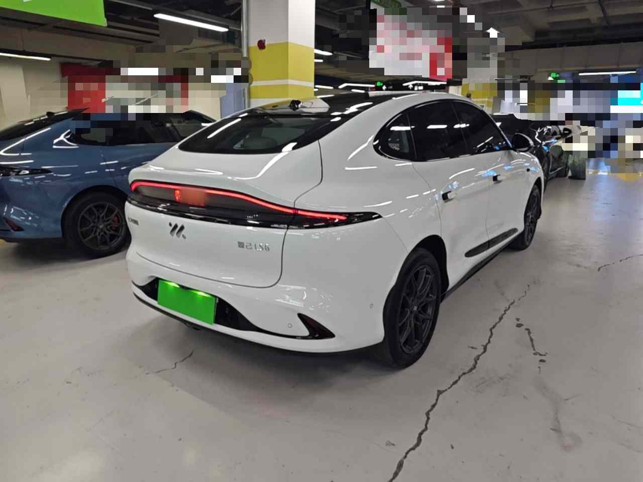 智己汽车 智己LS6 2025款 灵蜥智驾版(4)