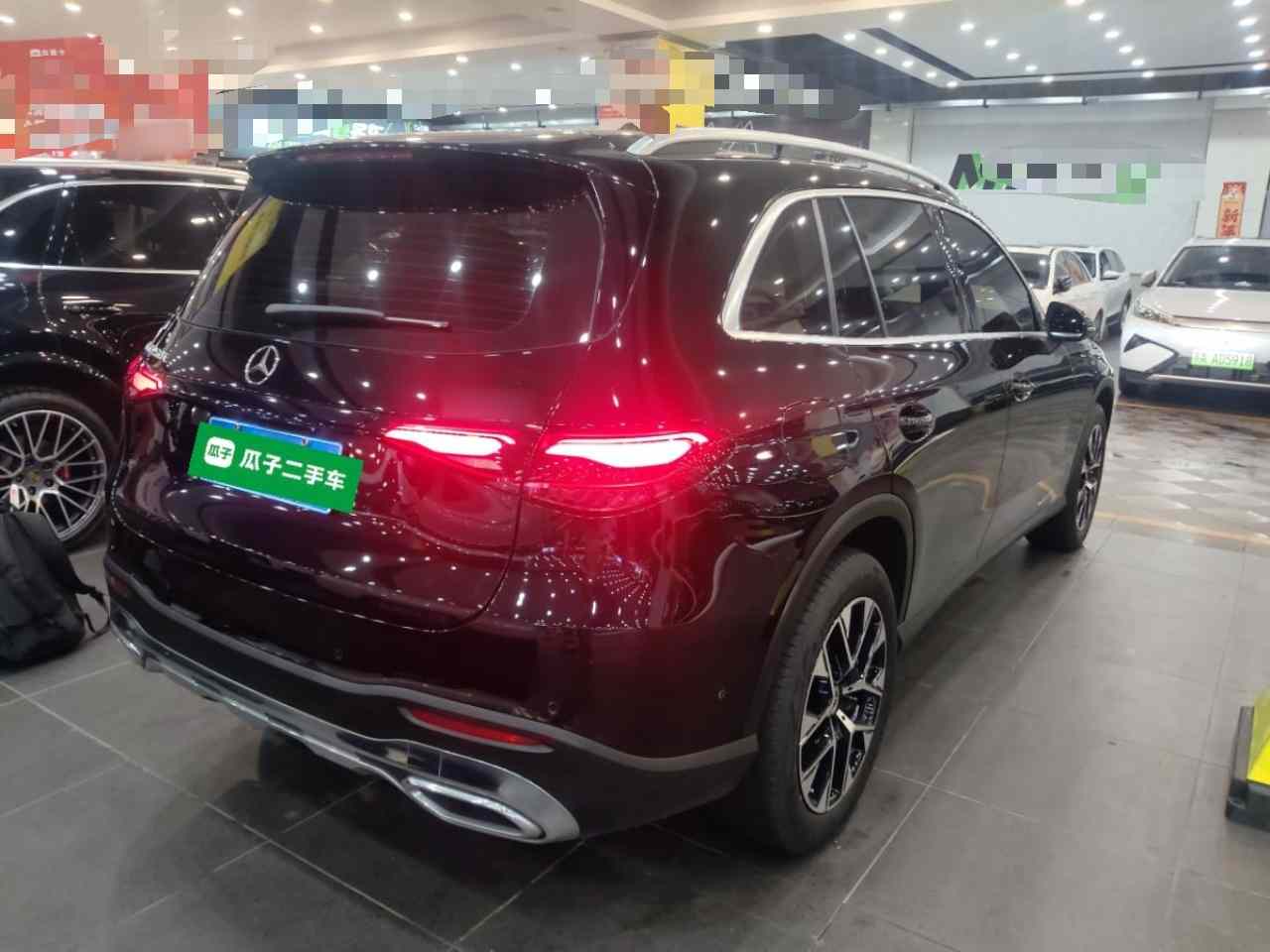 奔驰GLC 2024款 GLC 260 L 4MATIC 动感型 5座(4)