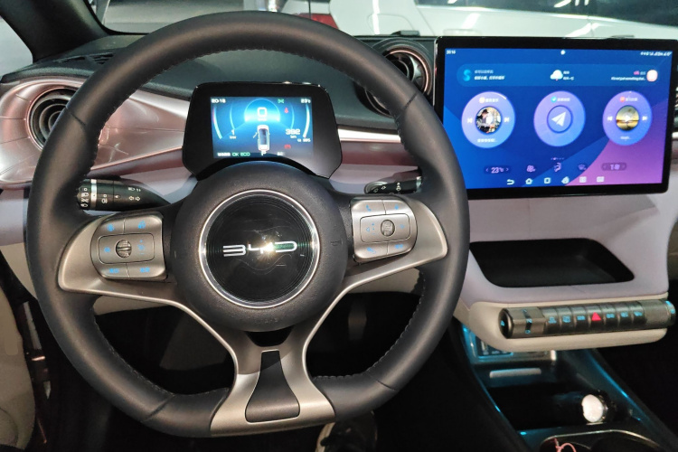 比亚迪 海豚 2021款 405km 时尚版中控内饰7002
