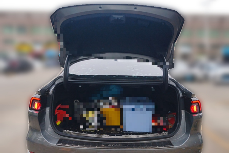 福特 蒙迪欧 2022款 EcoBoost 245 豪华型中控内饰23