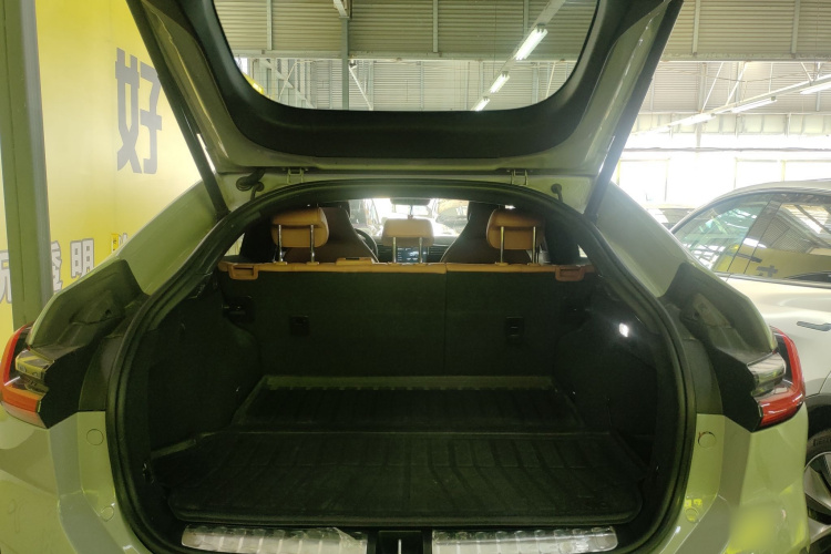 蔚来EC6 2020款 430KM 运动版机舱底盘23