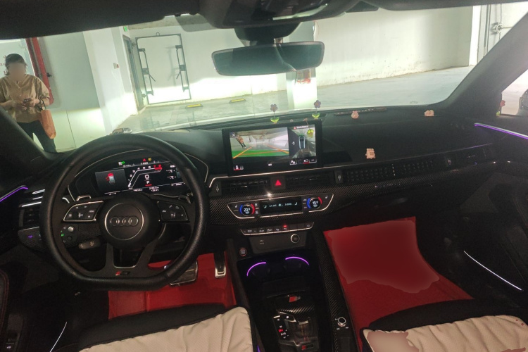 奥迪RS 4 2021款 RS4 Avant 黑曜版中控内饰12