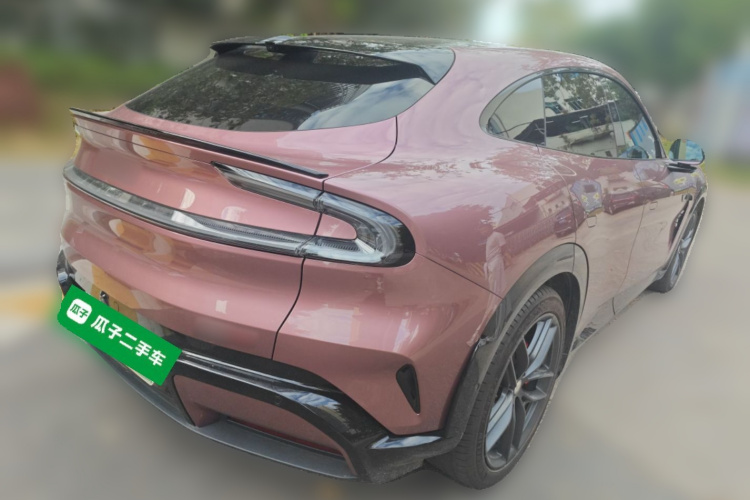 小米汽车 小米YU7 2025款 超长续航高性能四驱Max版车身外观6005