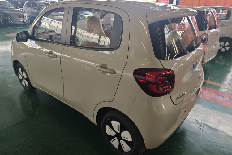 五菱汽车 宏光MINIEV 2025款 四门版 进阶款车身外观6003