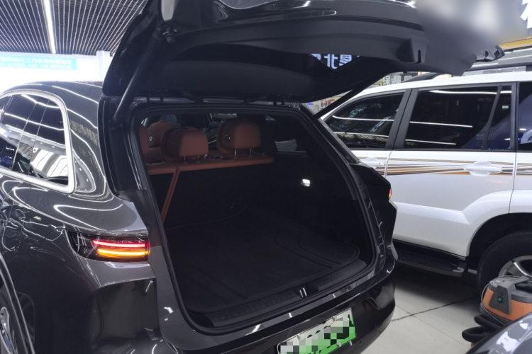 理想汽车 理想L6 2024款 Pro机舱底盘23