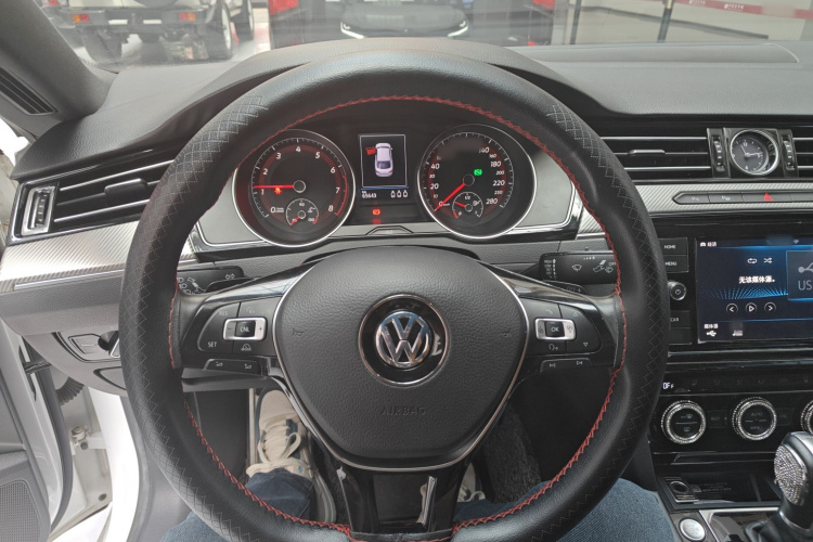 一汽-大众CC 2019款 330TSI 魅颜版 国VI中控内饰13