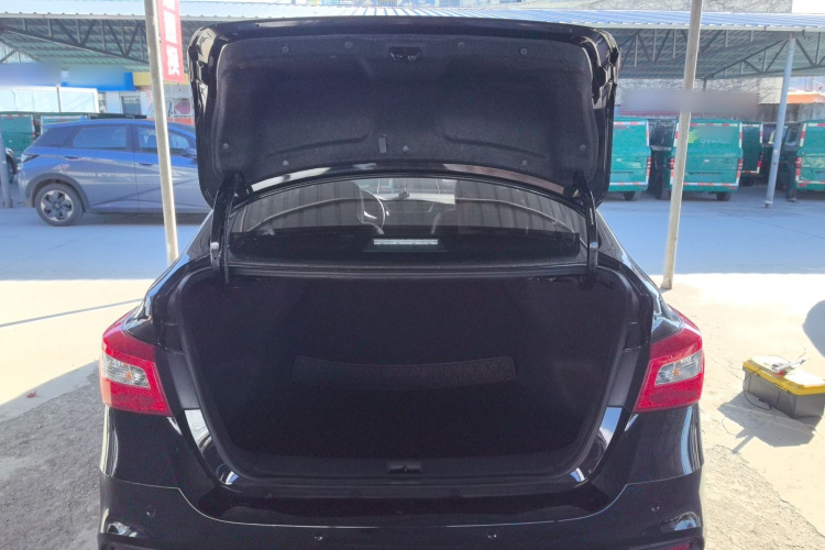 日产 轩逸 2021款 经典 1.6XE CVT舒适版局部细节23