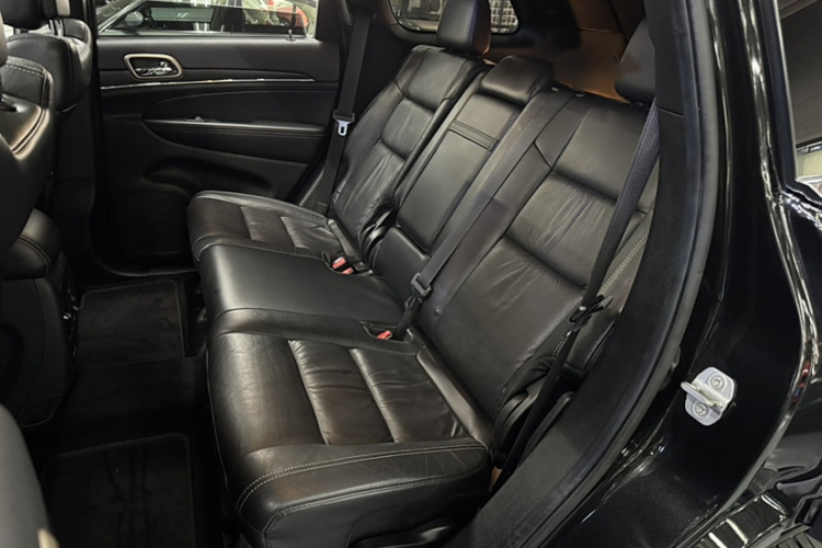 Jeep 大切诺基(进口) 2014款 3.0TD 柴油 舒享导航版中控内饰7002