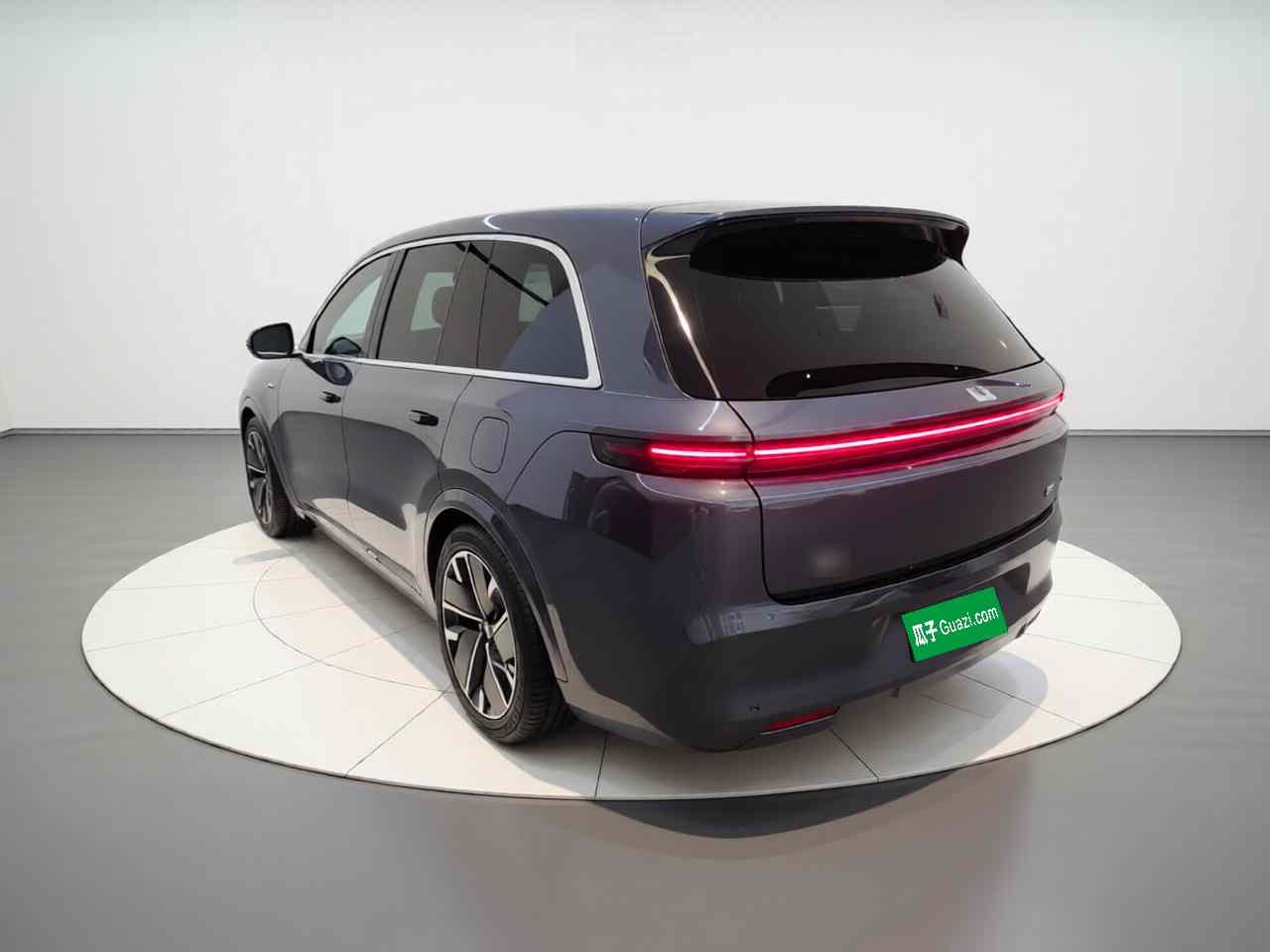 理想汽车 理想L8 2025款 Ultra 智能焕新版(3)