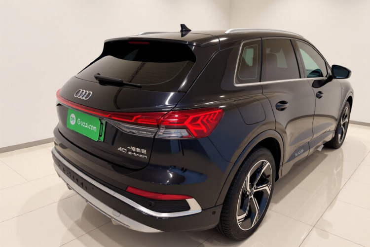 奥迪Q4 e-tron 2023款 40 e-tron 创境版车身外观7