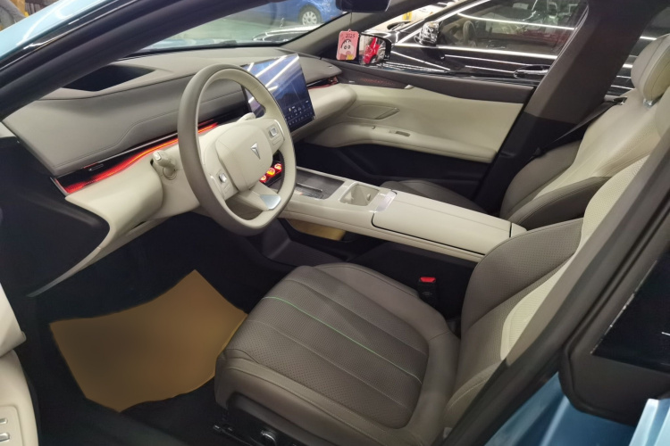 深蓝汽车 深蓝L07 2024款 230Max乾崑智驾ADS SE增程版局部细节19