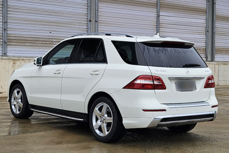 奔驰M级 2012款 ML 350 豪华型车身外观6004