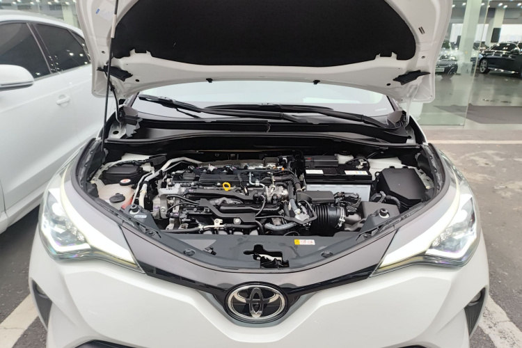 丰田C-HR 2021款 2.0L 豪华版局部细节24