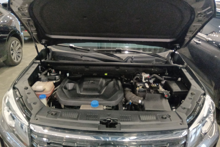 长安CS75 2022款 蓝鲸版 1.5T DCT尊贵型机舱底盘24