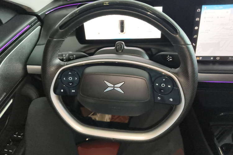 小鹏P7 2020款 670N局部细节13