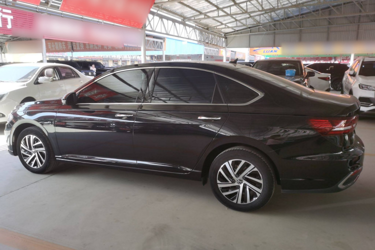 大众 朗逸 2023款 1.5L 自动五百万版车身外观6005