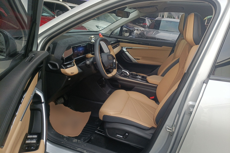 吉利汽车 博越L 2023款 1.5TD DCT尊贵型局部细节19