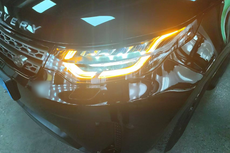 路虎 发现 2019款 3.0 SC V6 SE车身外观36