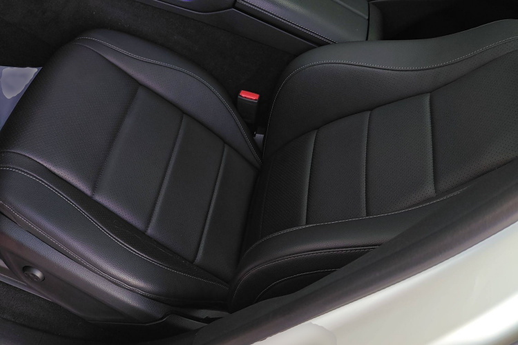 奔驰GLE轿跑 2020款 GLE 350 4MATIC 轿跑SUV 豪华型局部细节19