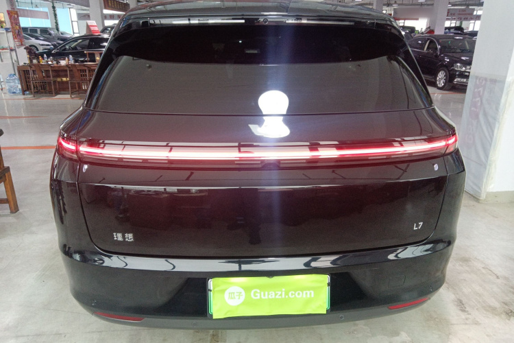 理想汽车 理想L7 2023款 Max车身外观6