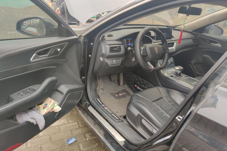 红旗H5 2020款 1.5T DCT旗韵版中控内饰20