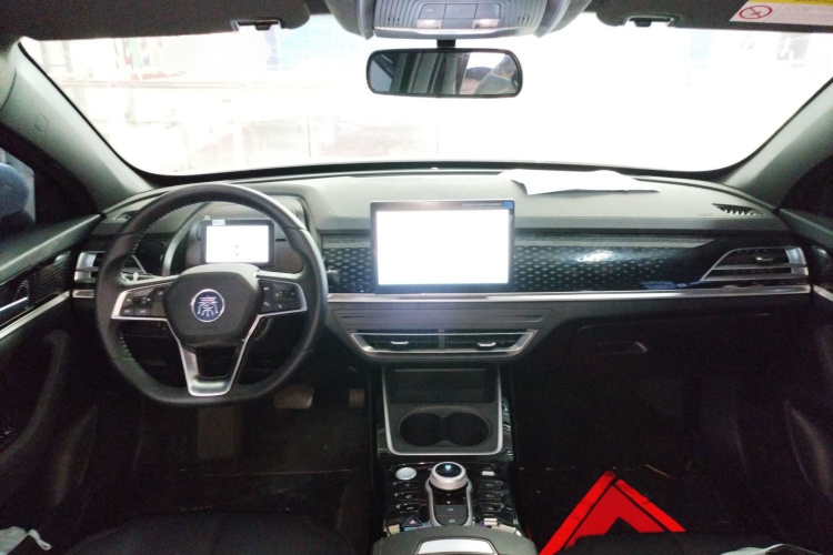比亚迪 秦PLUS 2025款 EV 510KM 标准版中控内饰12