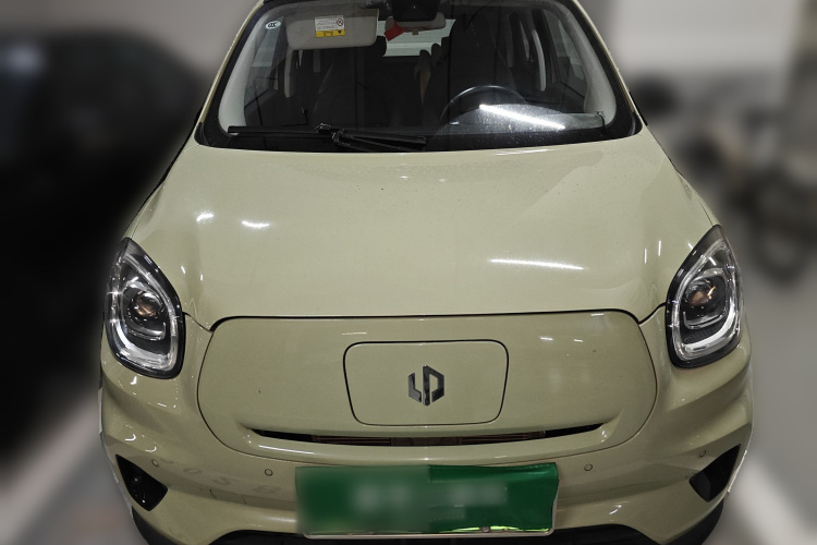 零跑汽车 零跑T03 2022款 星钻版车身外观2