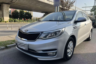 起亚K2 2015款 三厢 1.4L MT GLS