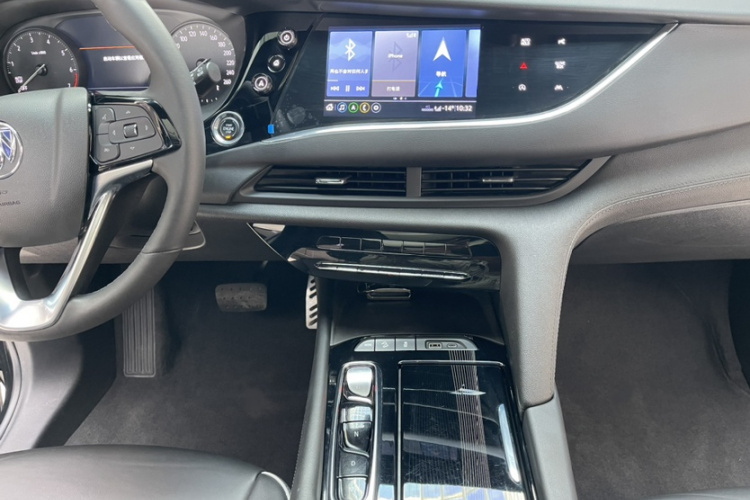 别克 昂科旗 2022款 652T 四驱尊享旗舰型 6座中控内饰7002