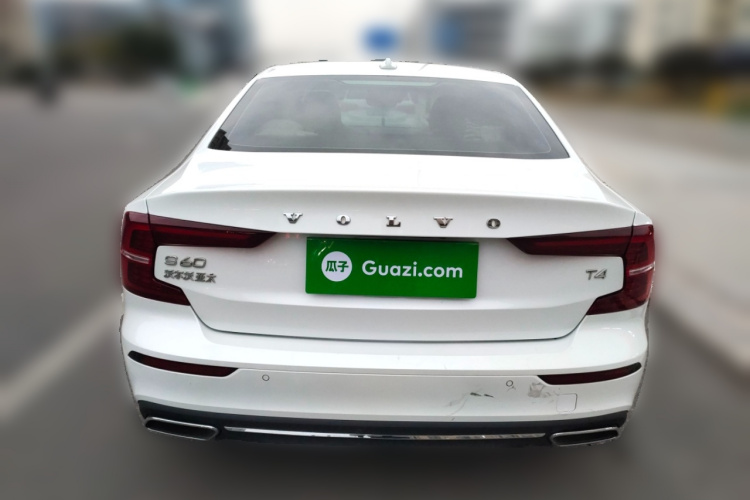 沃尔沃S60 2021款 T4 智远豪华版车身外观6