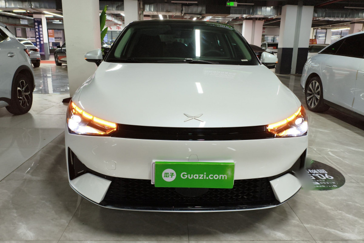 小鹏P5 2021款 550G车身外观2