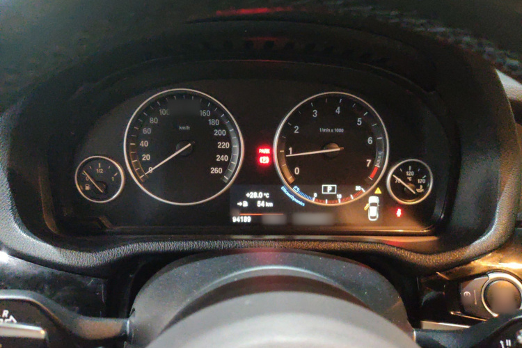 宝马X4 2016款 xDrive20i M运动型局部细节14