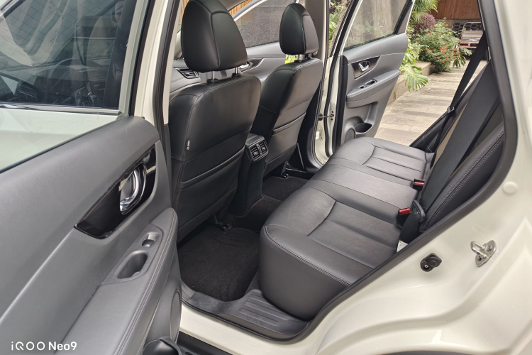 日产 奇骏 2021款 2.0L CVT 2WD XL Premium智联尊享版中控内饰7003