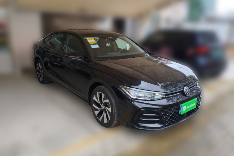 大众 帕萨特 2025款 Pro 380TSI 龙耀版车身外观3