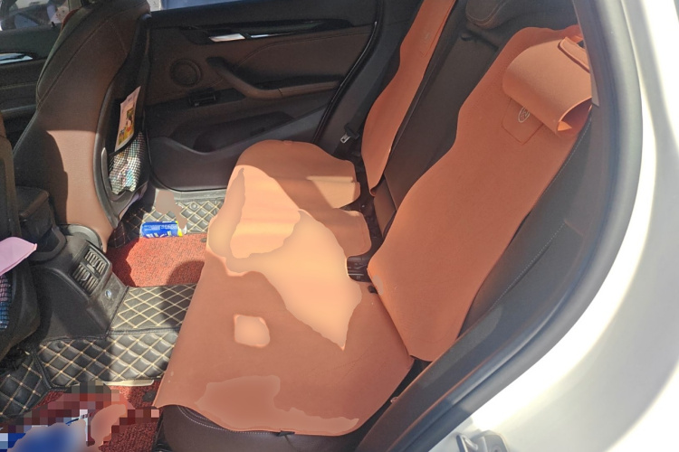 宝马X1 2018款 sDrive18Li 尊享型中控内饰21