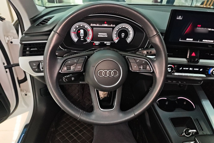 奥迪A4L 2020款 40 TFSI 豪华动感型局部细节13