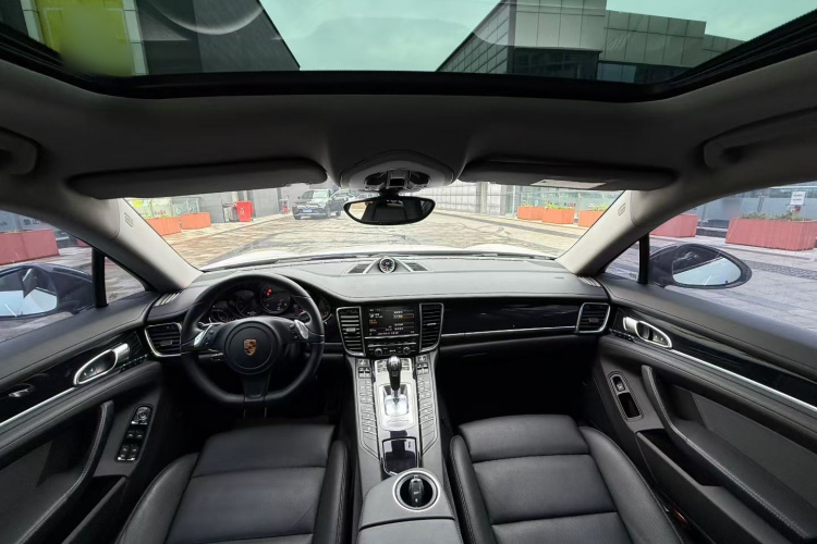 保时捷 2016款 Panamera Edition 3.0T中控内饰7003