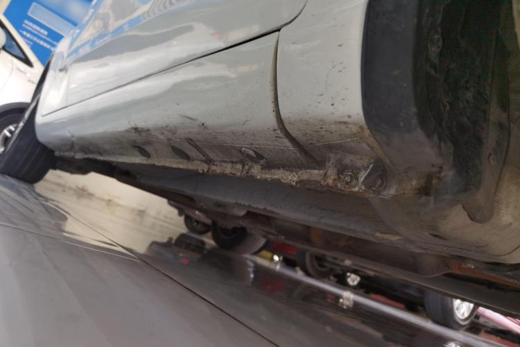 长安 逸动 2016款 XT 1.6L 自动俊酷型局部细节9001