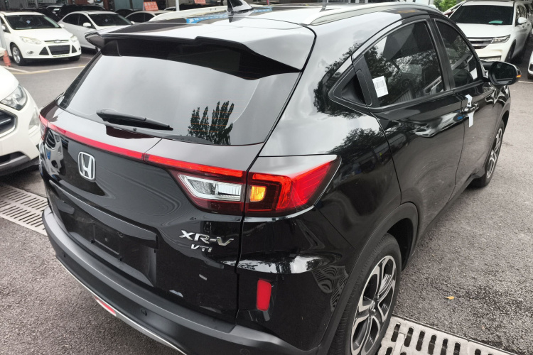 本田XR-V 2015款 1.8L VTi CVT豪华版车身外观7