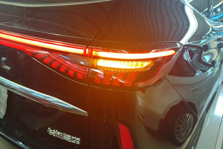 哈弗H6 2022款 第三代 1.5T 自动两驱Pro车身外观6006