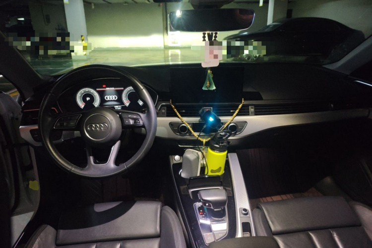 奥迪A5 2023款 Sportback 40 TFSI 时尚动感型中控内饰12